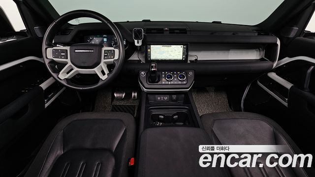 Land Rover Defender 110 D240 SE