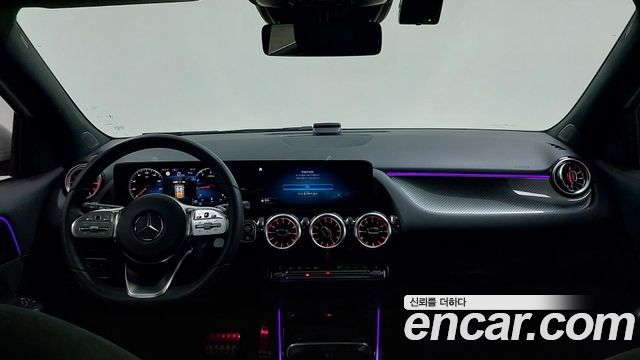 Mercedes-Benz GLA-Class GLA250 4MATIC