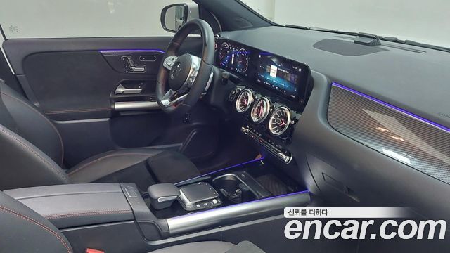 Mercedes-Benz GLA-Class GLA250 4MATIC