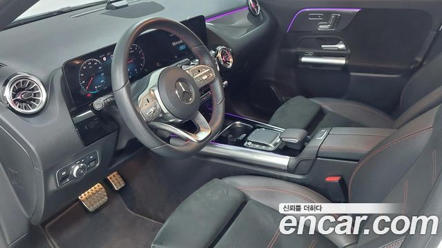 Mercedes-Benz GLA-Class GLA250 4MATIC