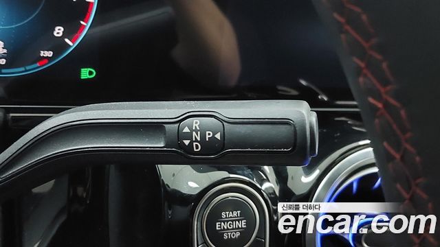 Mercedes-Benz GLA-Class GLA250 4MATIC