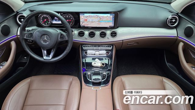Mercedes-Benz E-Class E200 Avantgarde