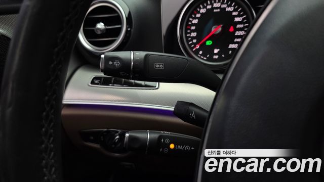 Mercedes-Benz E-Class E200 Avantgarde