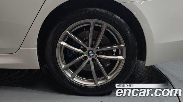 BMW 5-Series 530i xDrive M Sport Package Plus