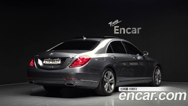 Mercedes-Benz S-Class S500L