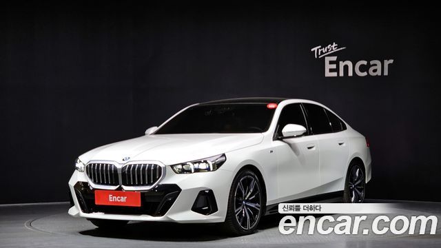 BMW 5-Series 530i xDrive M Sport