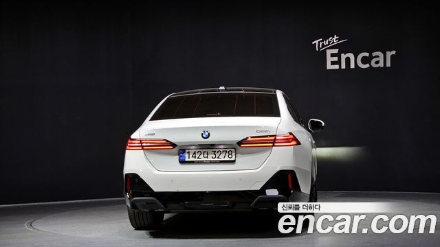 BMW 5-Series 530i xDrive M Sport
