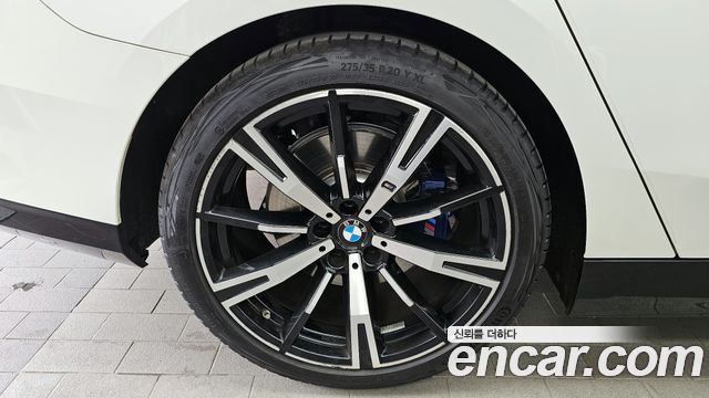 BMW 5-Series 530i xDrive M Sport