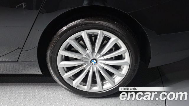 BMW Gran Turismo 630i xDrive Luxury
