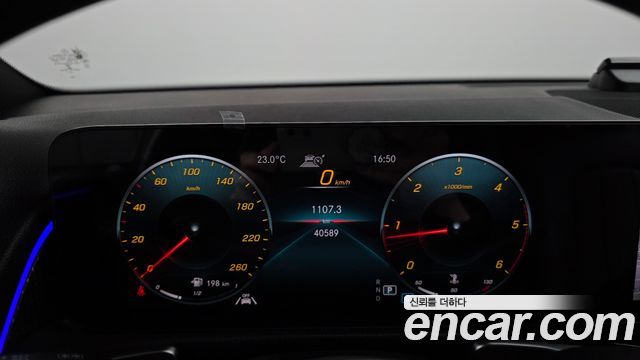 Mercedes-Benz GLB-Class GLB200 d