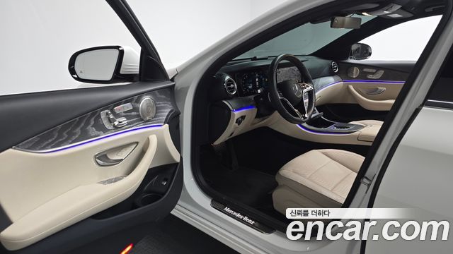 Mercedes-Benz E-Class E350 4MATIC Avantgarde