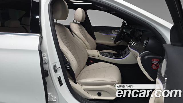 Mercedes-Benz E-Class E350 4MATIC Avantgarde