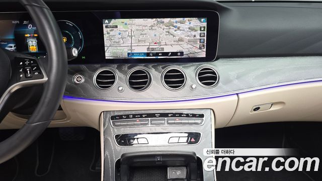 Mercedes-Benz E-Class E350 4MATIC Avantgarde