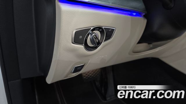 Mercedes-Benz E-Class E350 4MATIC Avantgarde