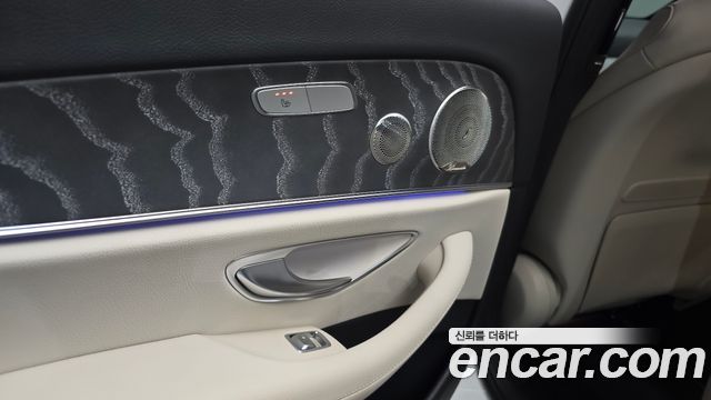Mercedes-Benz E-Class E350 4MATIC Avantgarde