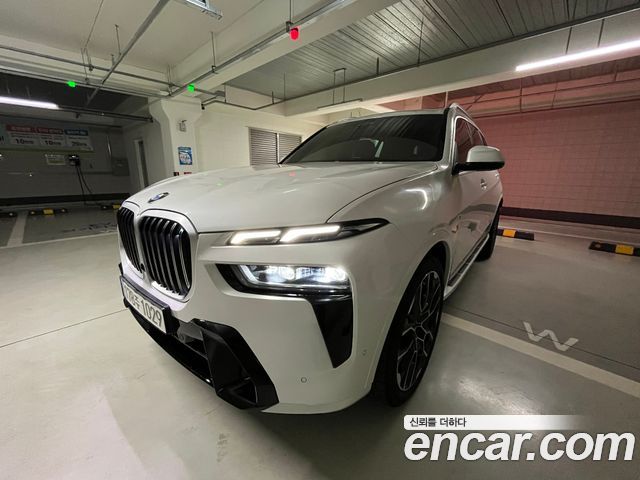BMW X7 xDrive 40i M Sport 7STR