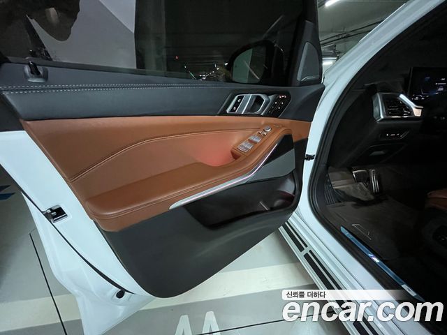 BMW X7 xDrive 40i M Sport 7STR