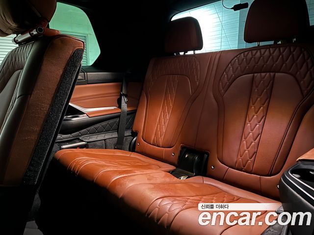 BMW X7 xDrive 40i M Sport 7STR