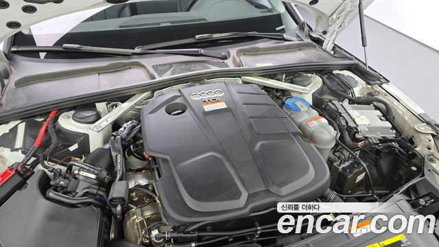Audi A4 30 TDI Premium