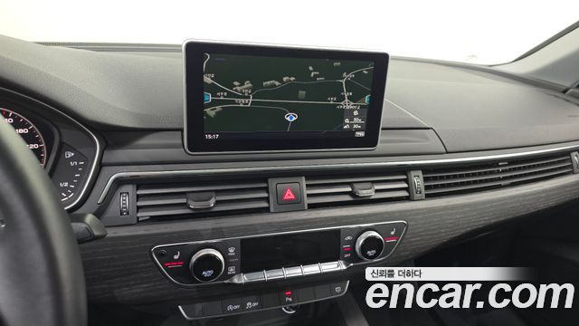 Audi A4 30 TDI Premium