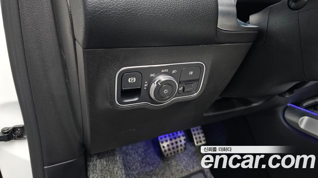 Mercedes-Benz GLB-Class GLB250 4MATIC