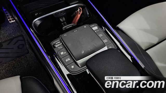 Mercedes-Benz GLB-Class GLB250 4MATIC