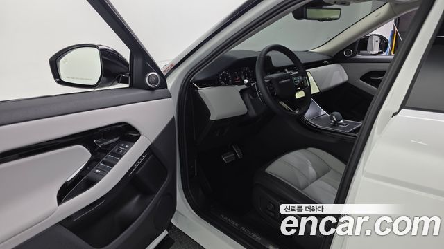 Land Rover Range Rover Evoque P250 Dynamic SE