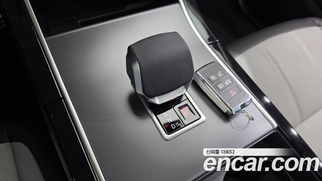 Land Rover Range Rover Evoque P250 Dynamic SE