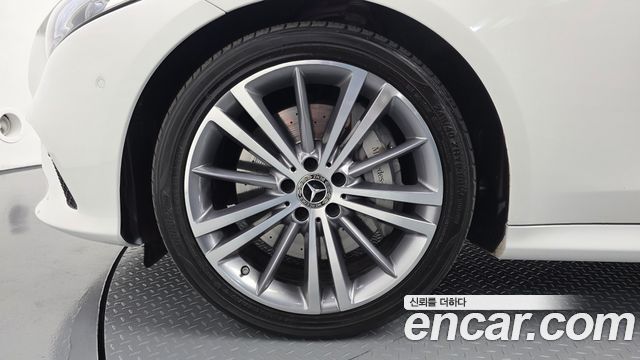 Mercedes-Benz CLS-Class CLS400d 4MATIC