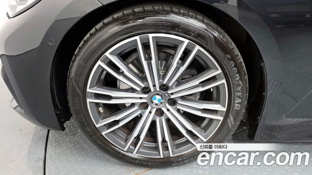 BMW 3-Series 320i M Sport