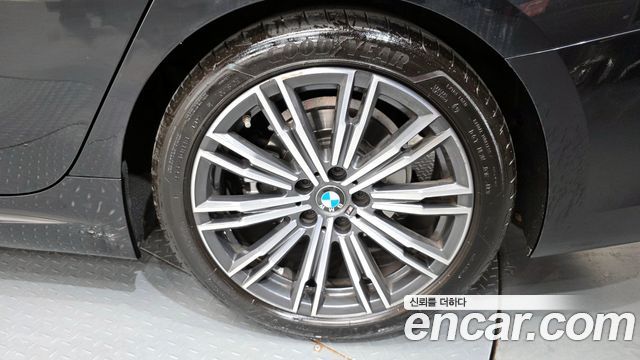 BMW 3-Series 320i M Sport