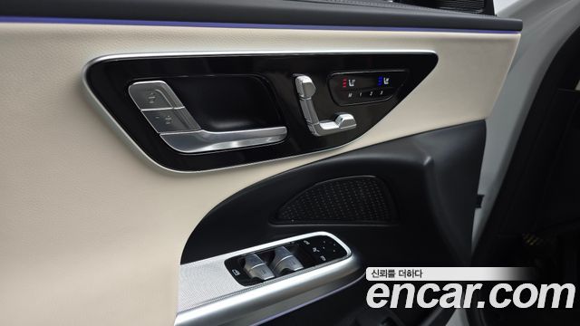 Mercedes-Benz E-Class E200 Avantgarde
