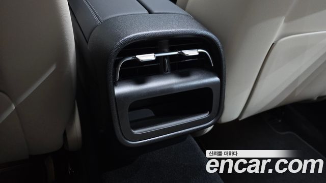 Mercedes-Benz E-Class E200 Avantgarde