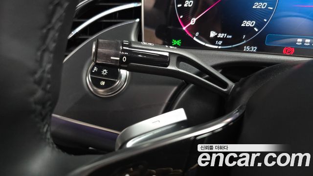 Mercedes-Benz E-Class E200 Avantgarde