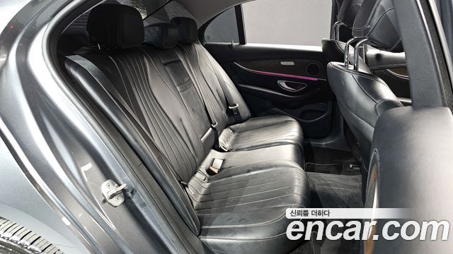 Mercedes-Benz E-Class E220d 4MATIC Exclusive