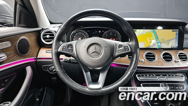 Mercedes-Benz E-Class E220d 4MATIC Exclusive