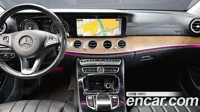 Mercedes-Benz E-Class E220d 4MATIC Exclusive