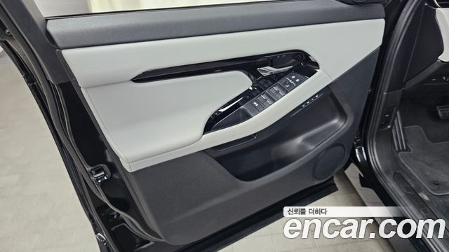 Land Rover Range Rover Evoque P250 S
