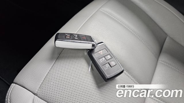 Land Rover Range Rover Evoque P250 S