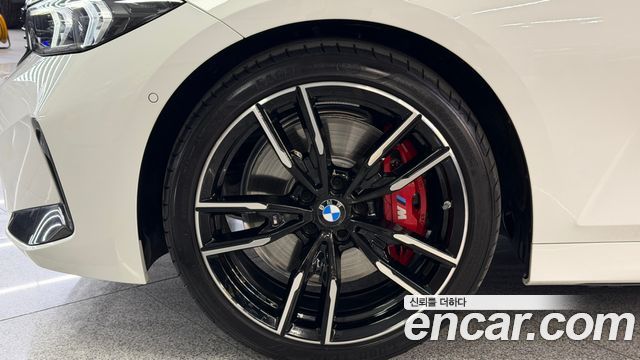 BMW 3-Series M340i xDrive Touring Pro