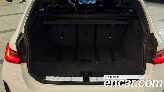 BMW 3-Series M340i xDrive Touring Pro