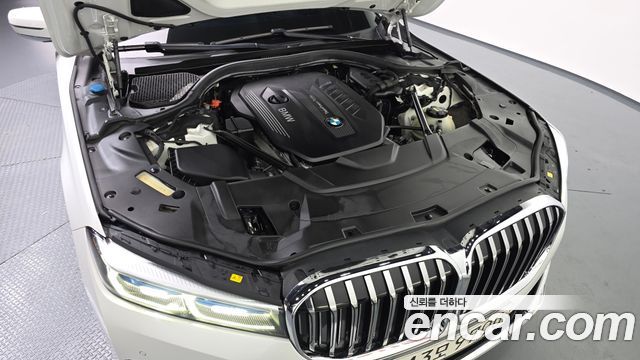 BMW 7-Series 730Ld xDrive Design Pure Excellence