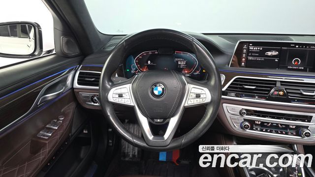 BMW 7-Series 730Ld xDrive Design Pure Excellence