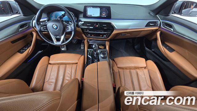BMW 5-Series 530i xDrive M Sport Package