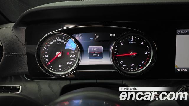 Mercedes-Benz E-Class E220d Cabriolet