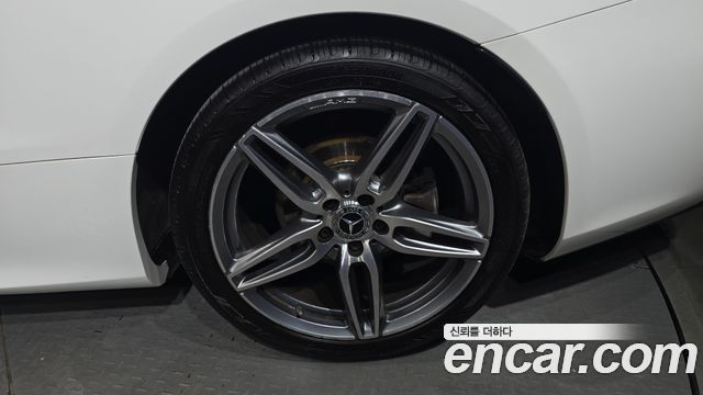 Mercedes-Benz E-Class E220d Cabriolet