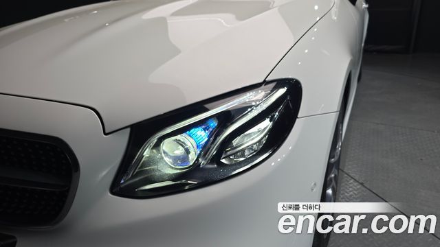Mercedes-Benz E-Class E220d Cabriolet
