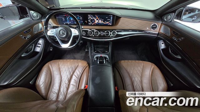 Mercedes-Benz S-Class Maybach S560 4MATIC