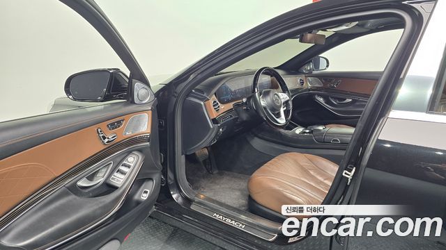 Mercedes-Benz S-Class Maybach S560 4MATIC