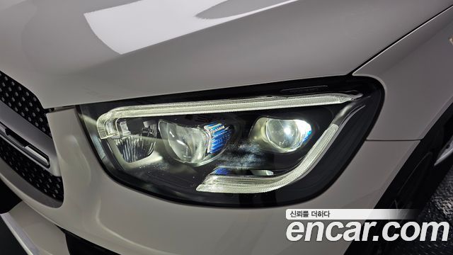 Mercedes-Benz GLC-Class GCL300 4MATIC Coupe